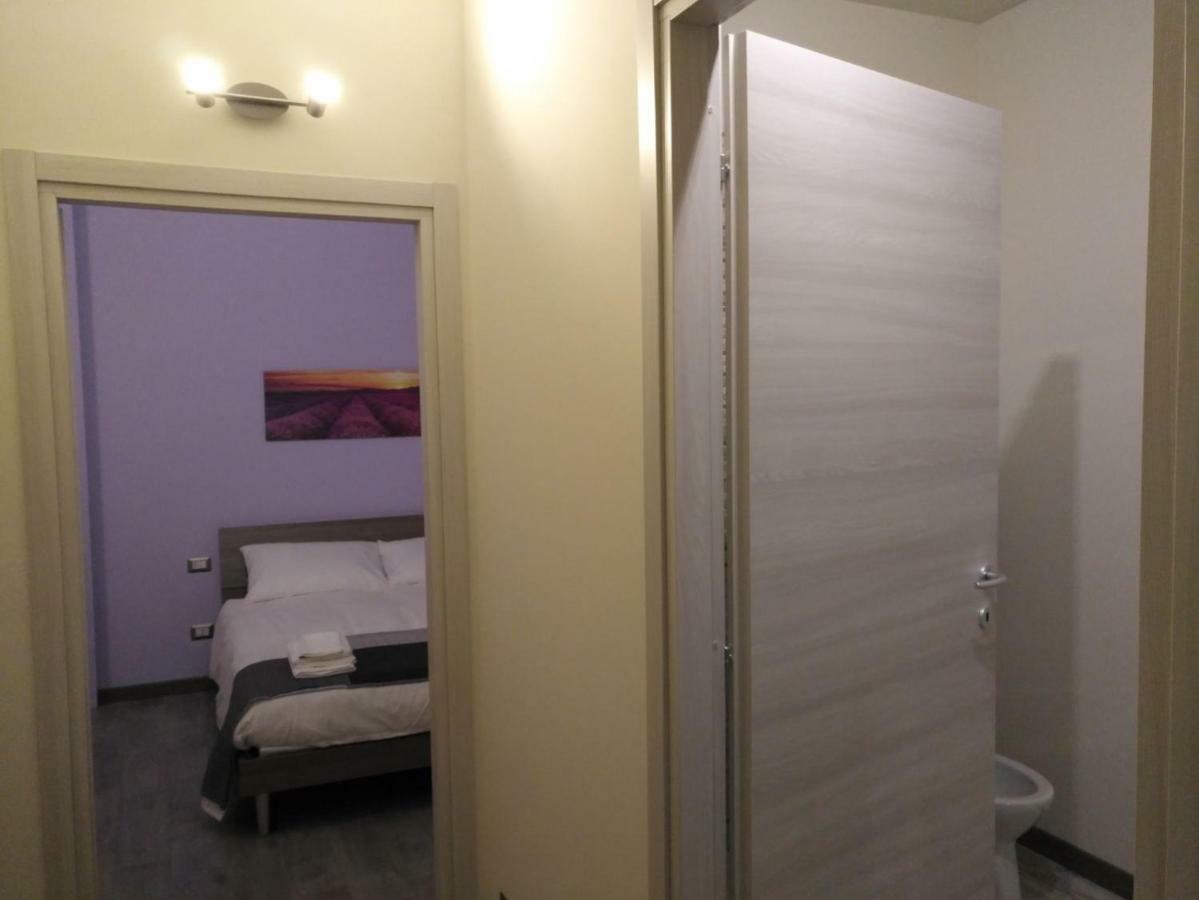 Hotel Sogni D'Arte Romagnano Sesia Exterior foto
