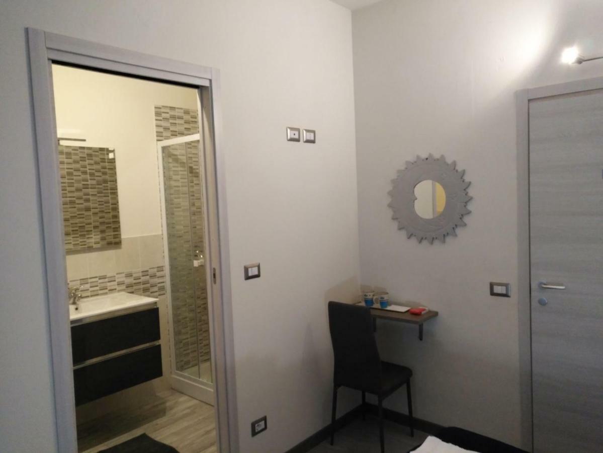 Hotel Sogni D'Arte Romagnano Sesia Exterior foto